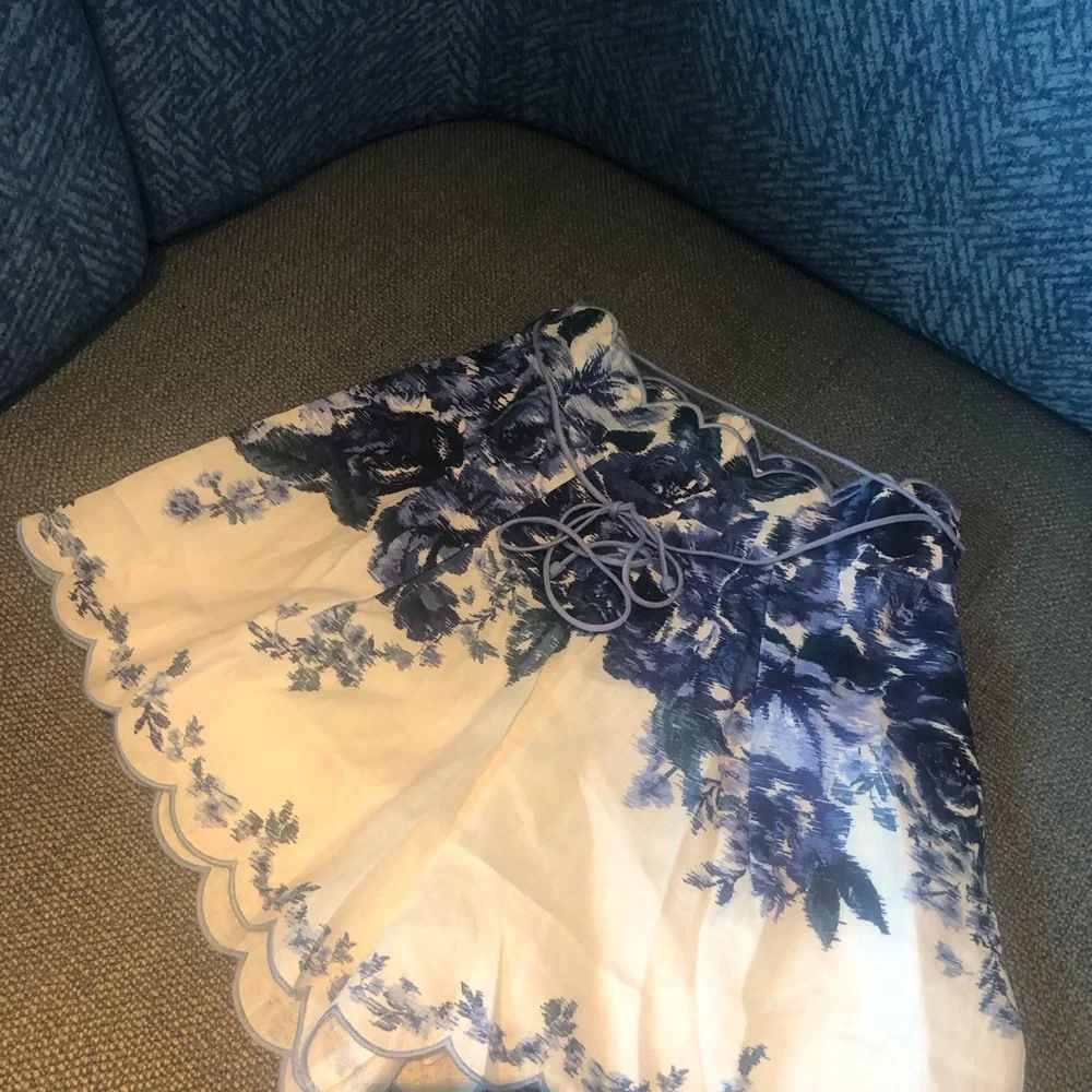 Zimmermann White Shorts with Blue Floral Scallop Hem - Picture 6 of 8